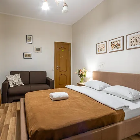 On Virmens'ka Street