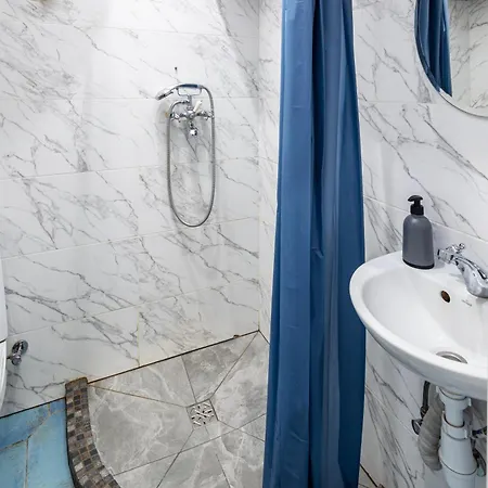 アパート On Virmens'ka Street *