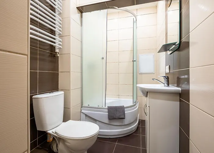 On Virmens'ka Street *