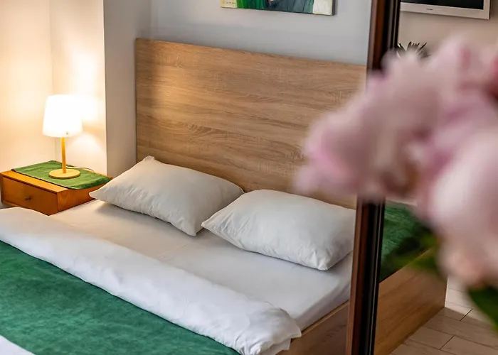 Apartman On Virmens'ka Street *